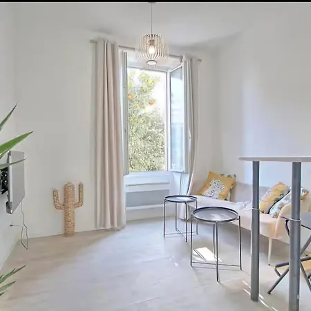 T2 Avec Terrasse En Rdc De Maison De Appartamento *